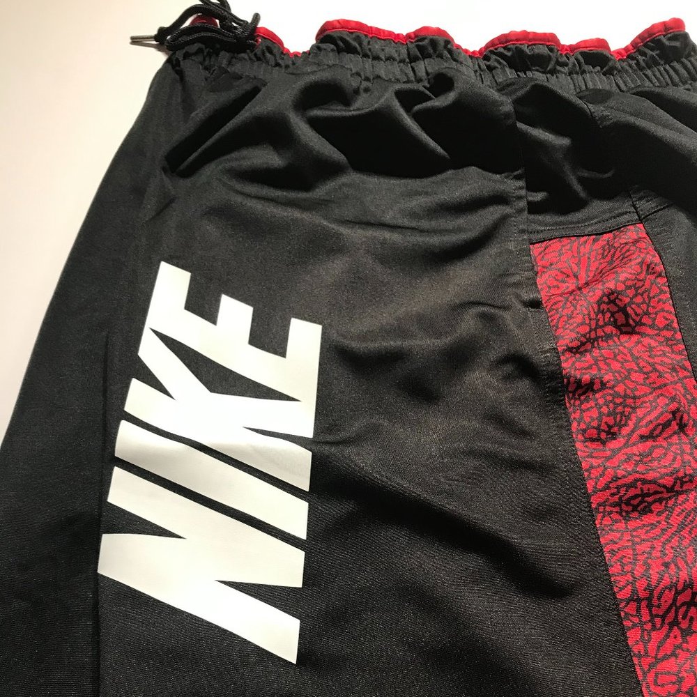 Jordan Red/Black Athletic Sport Drawstring Basketball Shorts - Picture 3 of 6